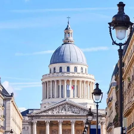 Quartier Emily In Pantheon Notre Dame Appartamento